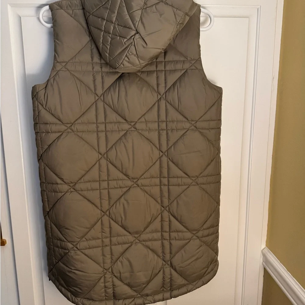 Quilted Hooded Vest in Tan - Picture 2 of 7